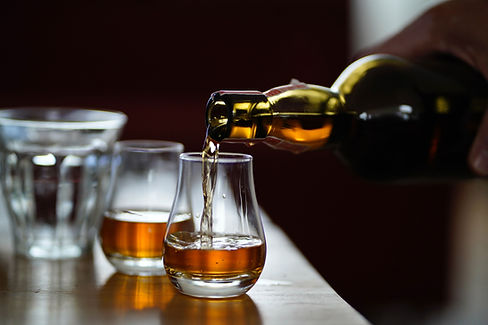 Servire il whisky